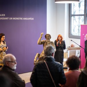 Photo journalisme : présentation du Jupiter Cavalier au Musée Bargoin (c) Mickael Mussard Photographe Photo journalisme : présentation du Jupiter Cavalier au Musée Bargoin (c) Mickael Mussard Photographe