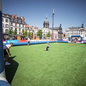 Photo de sport : l’animation football a séduit les enfants (c) Mickael Mussard Photographe Photo de sport : l'animation football a séduit les enfants (c) Mickael Mussard Photographe