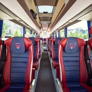 Photo sport : l’intérieur du bus du Clermont-Foot (c) Mickael Mussard Photographe Photo sport : l'intérieur du bus du Clermont-Foot (c) Mickael Mussard Photographe
