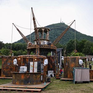 Photo journalisme : la foreuse des scientifiques des Nuées Ardentes (c) Mickael Mussard Photographe Photo journalisme : la foreuse des scientifiques des Nuées Ardentes (c) Mickael Mussard Photographe