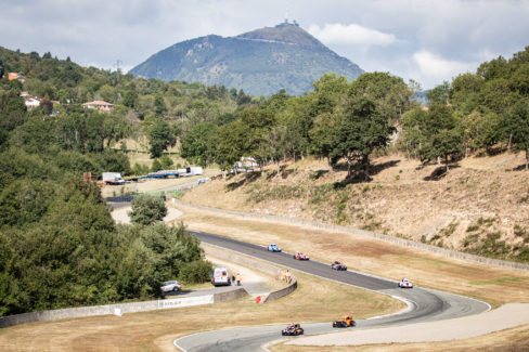 Photos sports mécaniques : Grand Prix Puy de Dome Charade (c) Mickael Mussard Photographe
